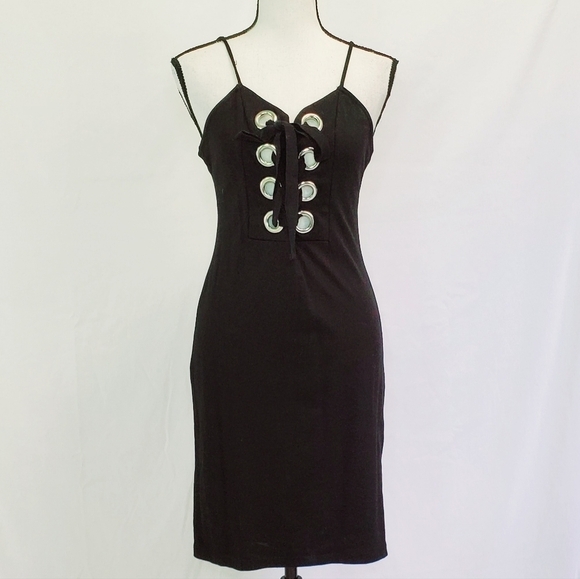 Forever 21 Dresses & Skirts - Forever 21 strappy bodycon black dress